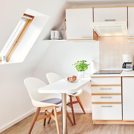 Ferienwohnung Mit Balkon In Zentraler Und Ruhiger Lage Büsum Exterior foto