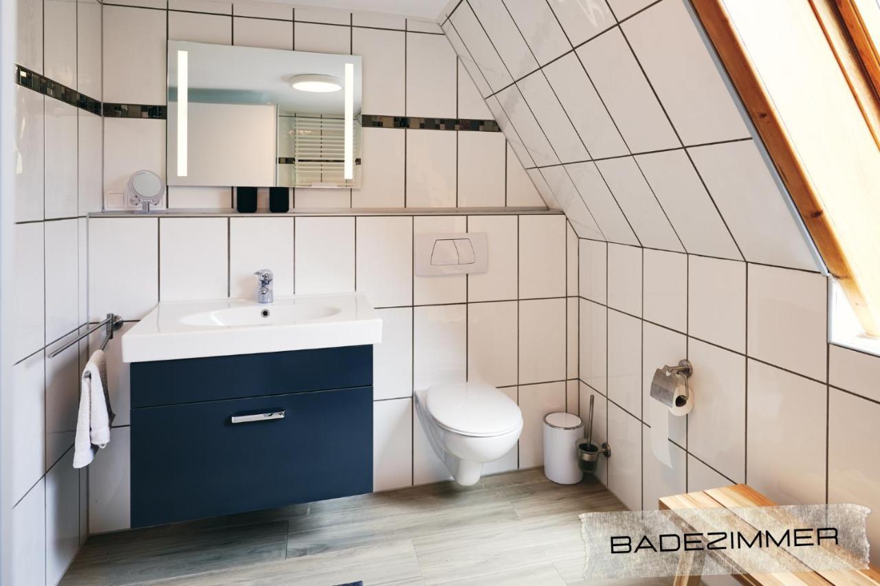 Ferienwohnung Mit Balkon In Zentraler Und Ruhiger Lage Büsum Exterior foto